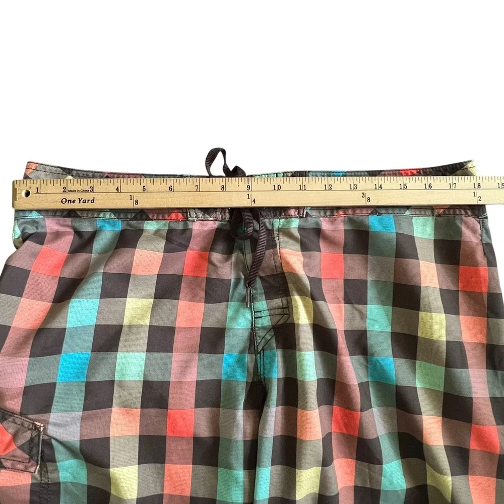 Quiksilver Board Shorts‎ Mens Size 36 Plaid Swim Trunks Multicolor Surf Beach